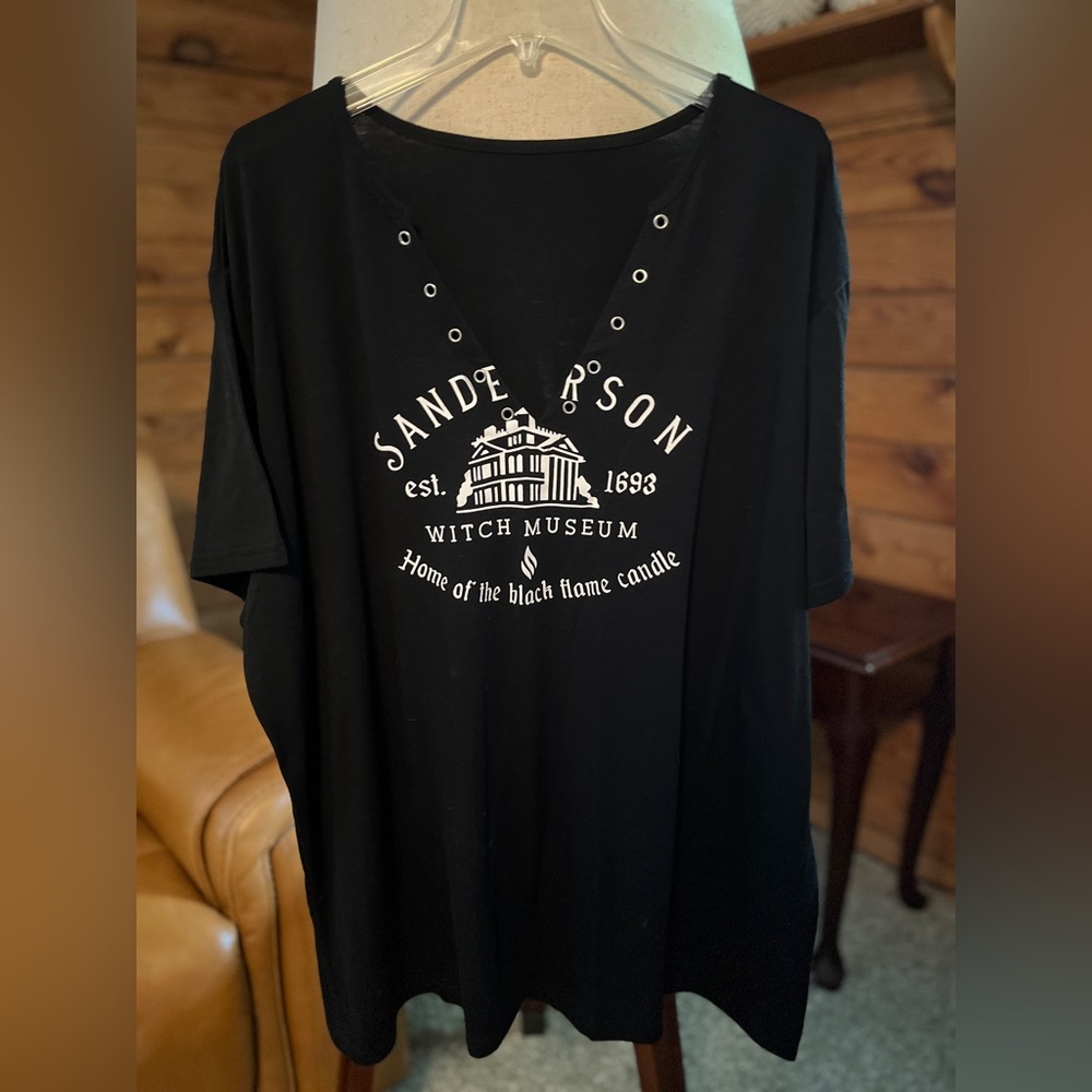 Witch Museam Black Short Sleeve Tee with Eyelet V-Neck Oversized 3x(60”B x 32”L)